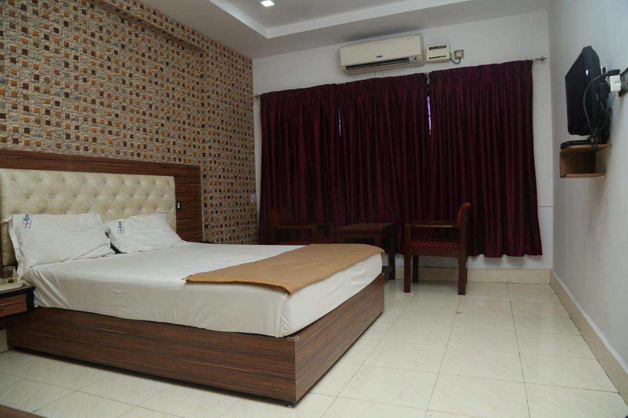 Konark Lodge Visakhapatnam Dış mekan fotoğraf